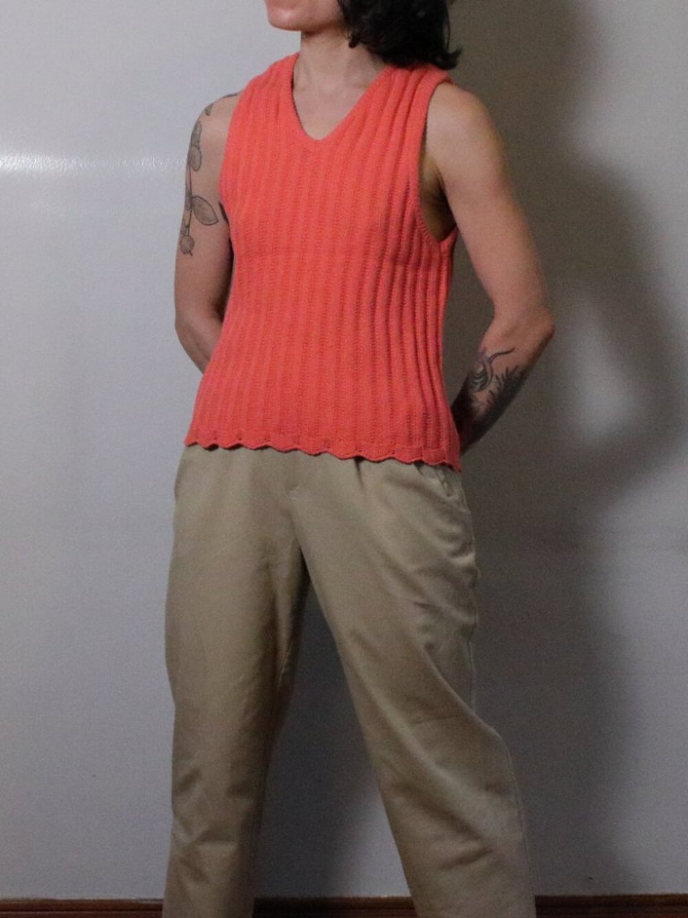 70s Vintage Coral Ribbed Cotton Sweater Vest Size Medium Kikomo